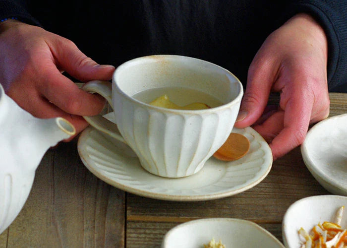 kinariカップ&ソーサー