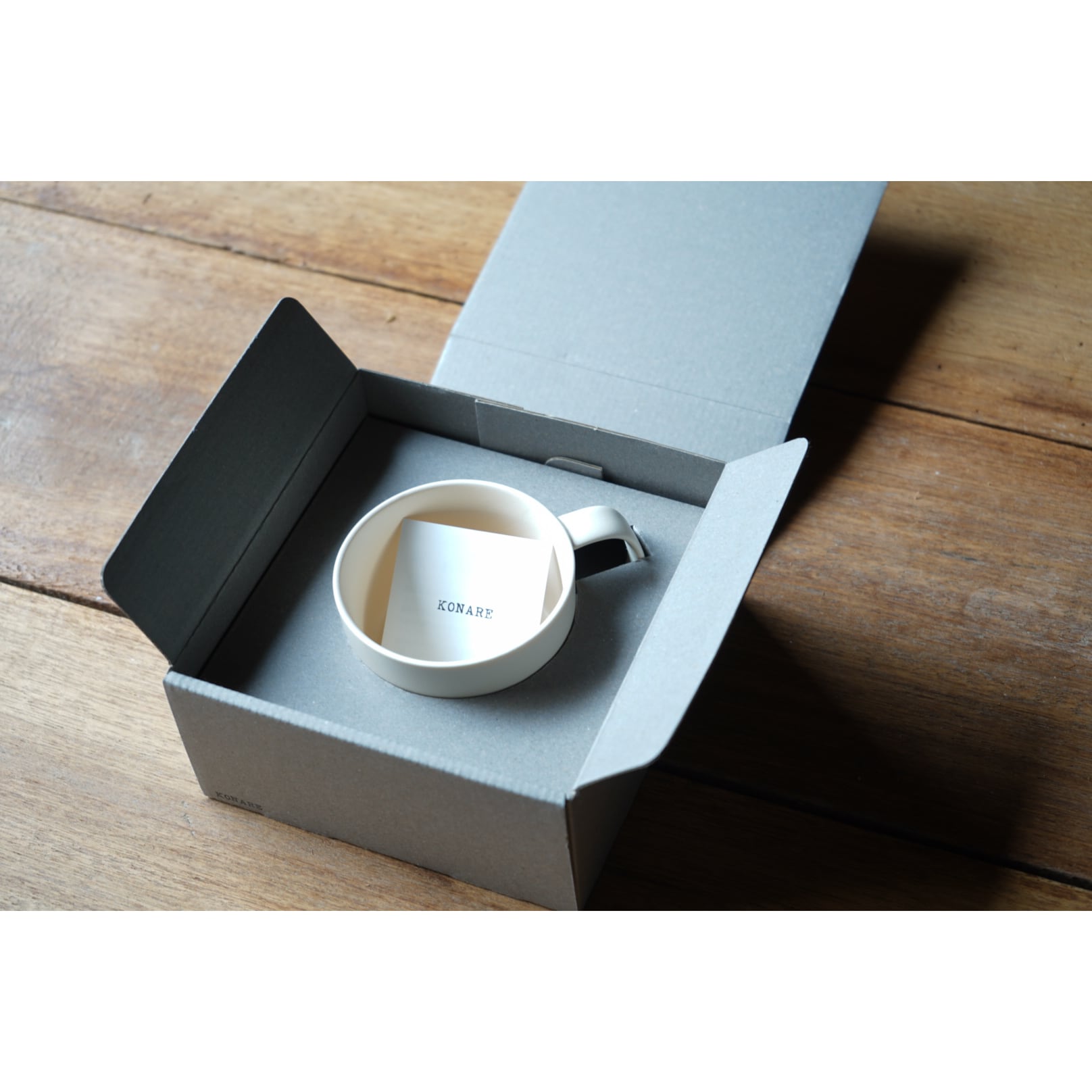 moment cup & sauser set