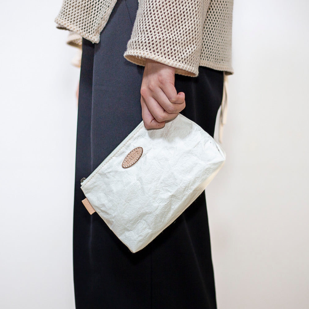 gusset pouch