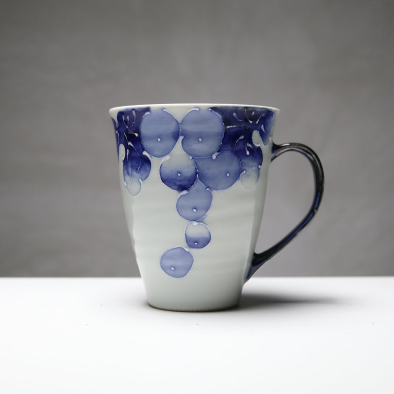 染ぶどう マグカップ ~青~