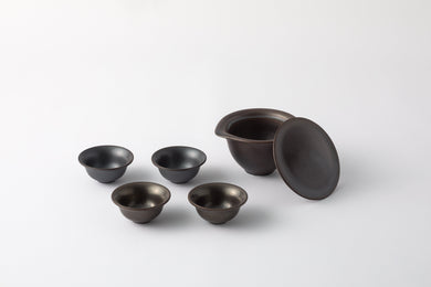 茶達とカップのセット