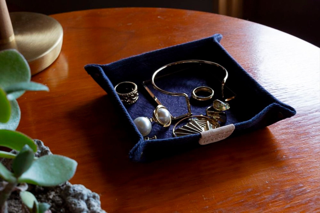 square tray